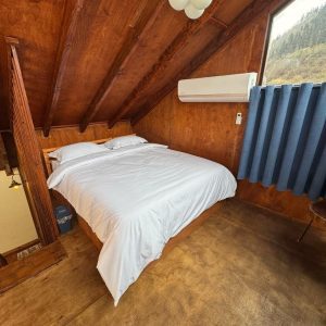 کلبه شیشه‌ای جکوزی‌ دار آرتینا