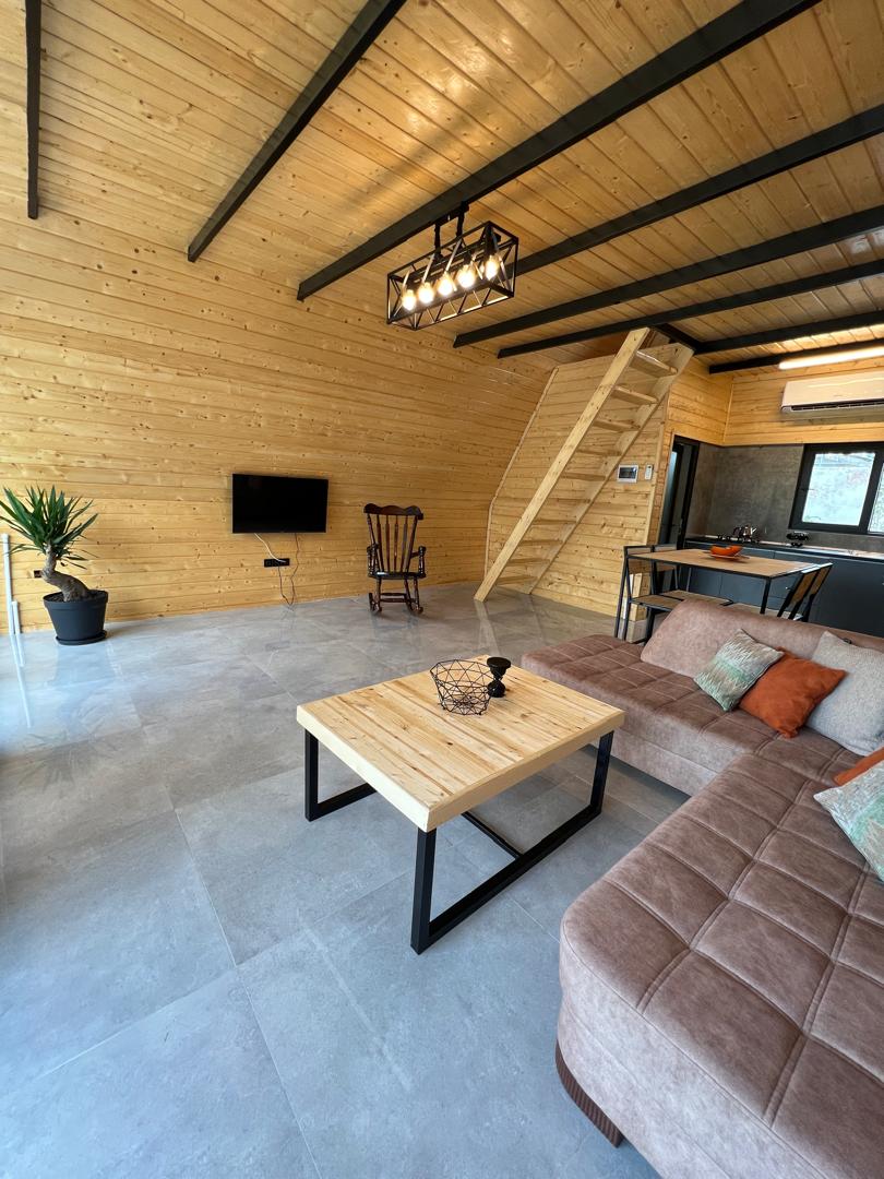 کلبه چوبی اویم