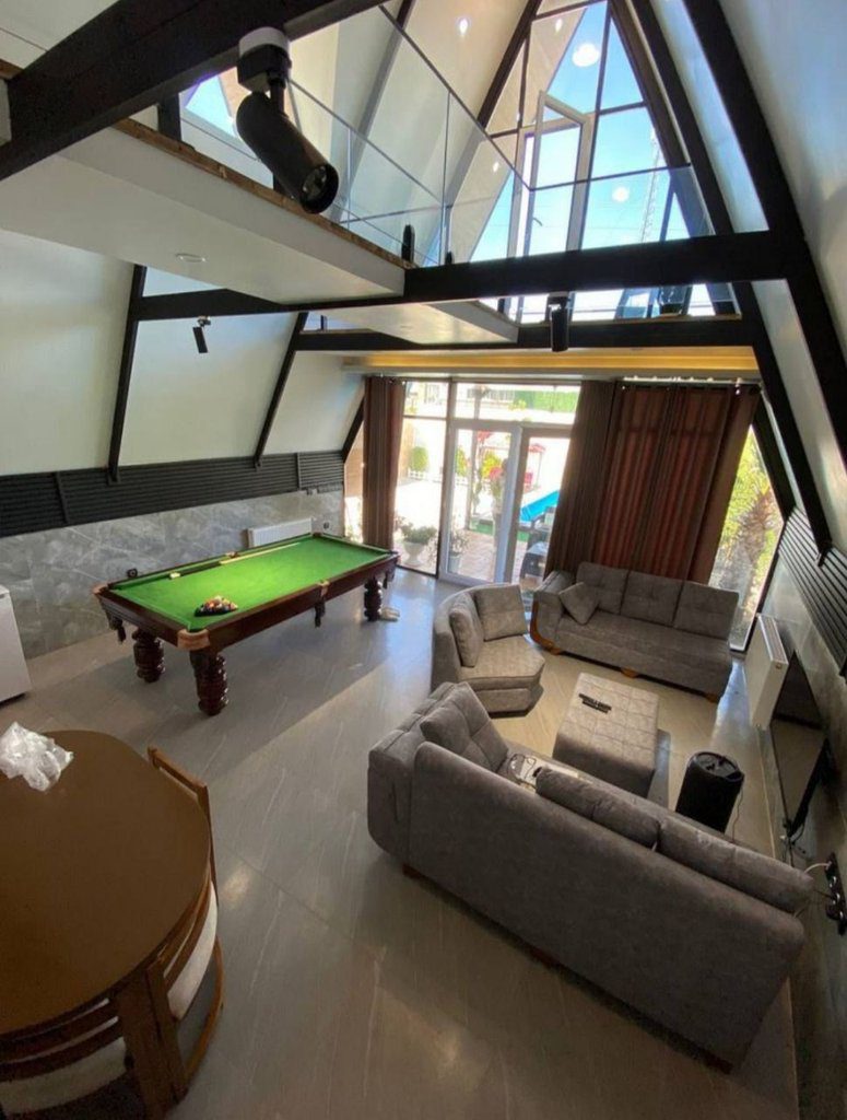 کلبه دوخوابه سوئیسی استخردار آبگرم سیمبا رامسر